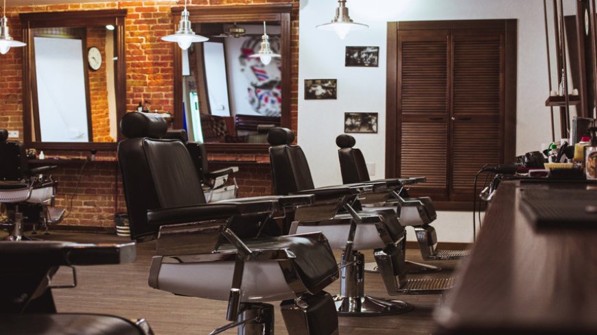 Private Salon Suites for Rent vs Booth Rentals Which Boosts Your Brand