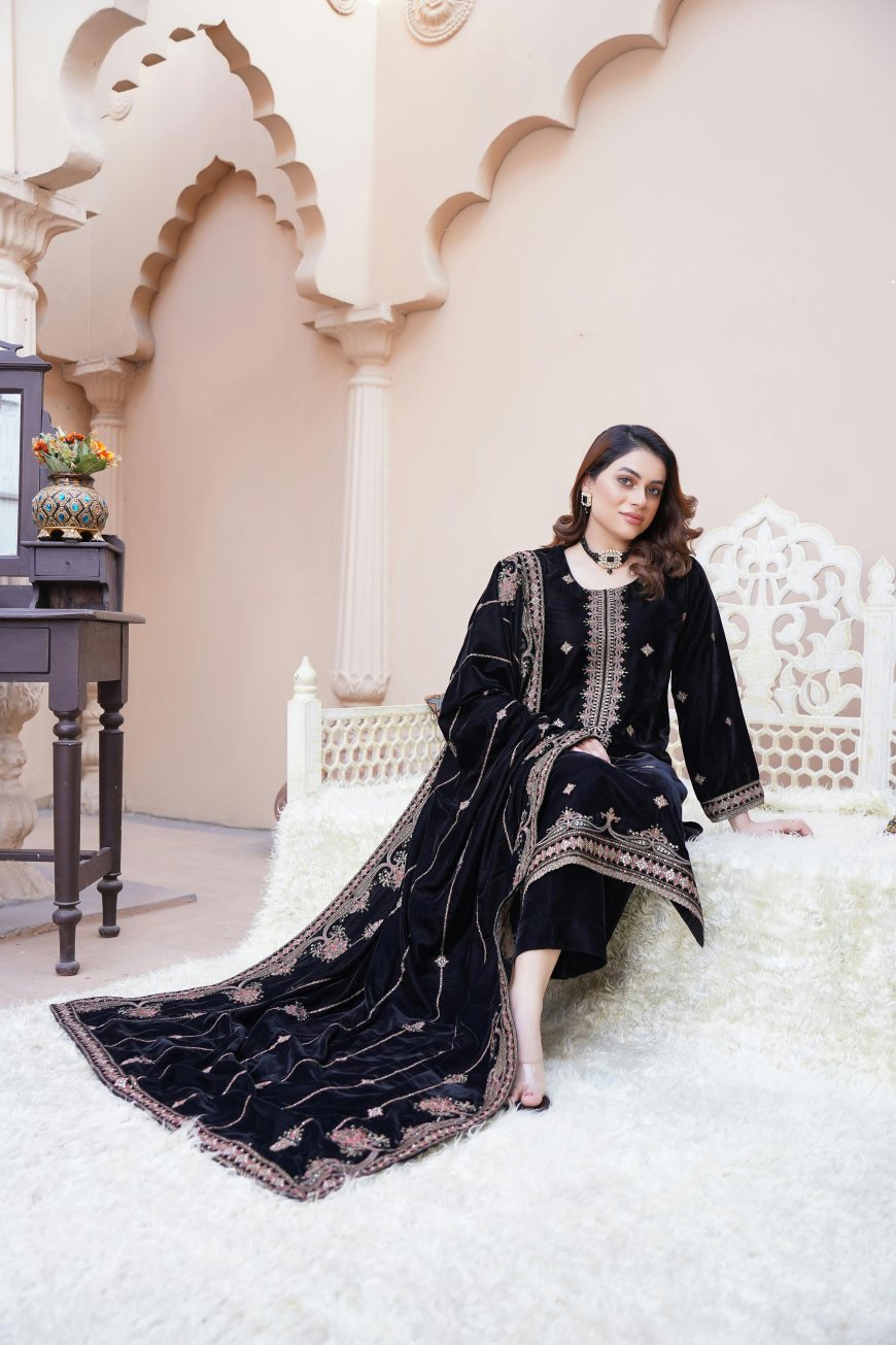 Top Picks from the Latest Suffuse by Sana Yasir Collection