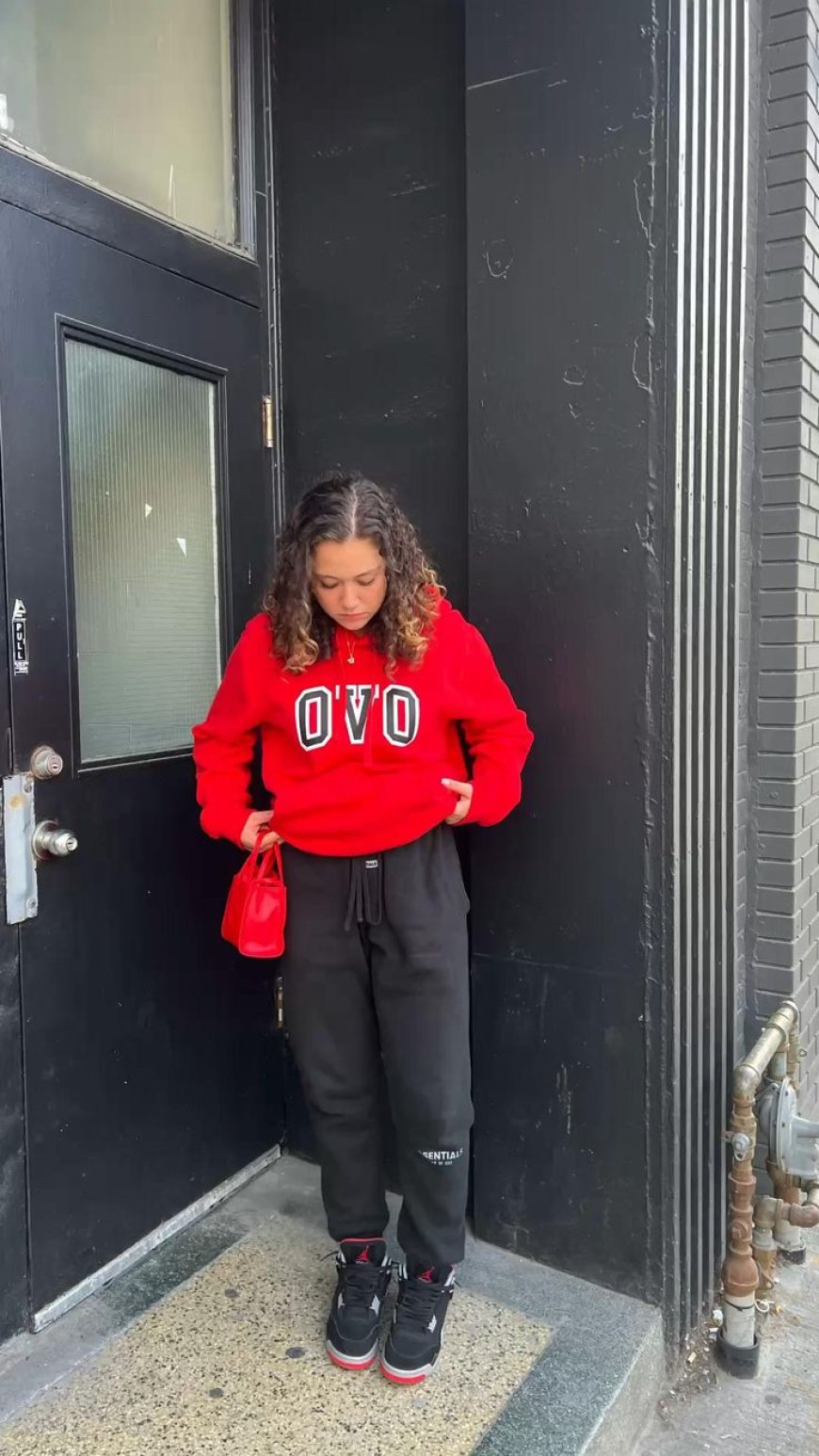 The Iconic OVO Hoodie: A Symbol of Style, Culture, and Exclusivity