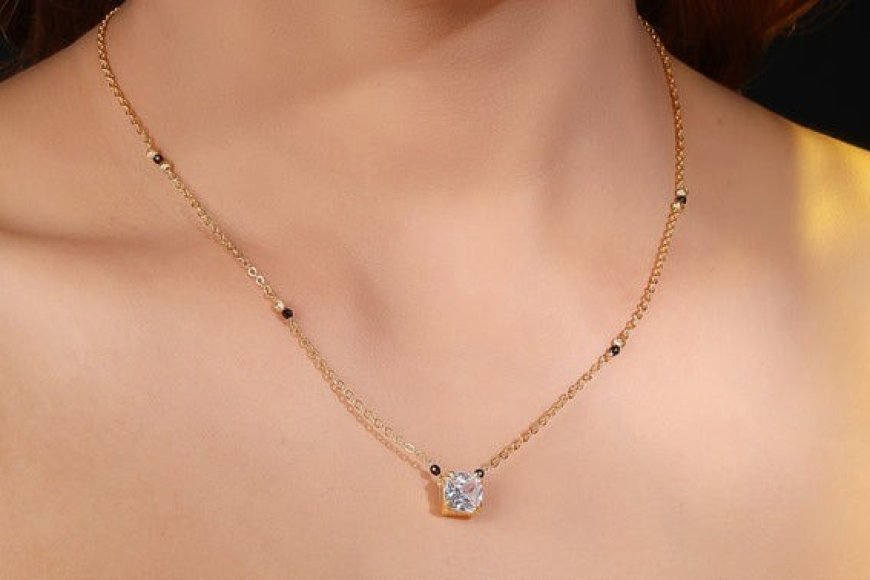 Why Choose a Short Mangalsutra Over a Traditional One?