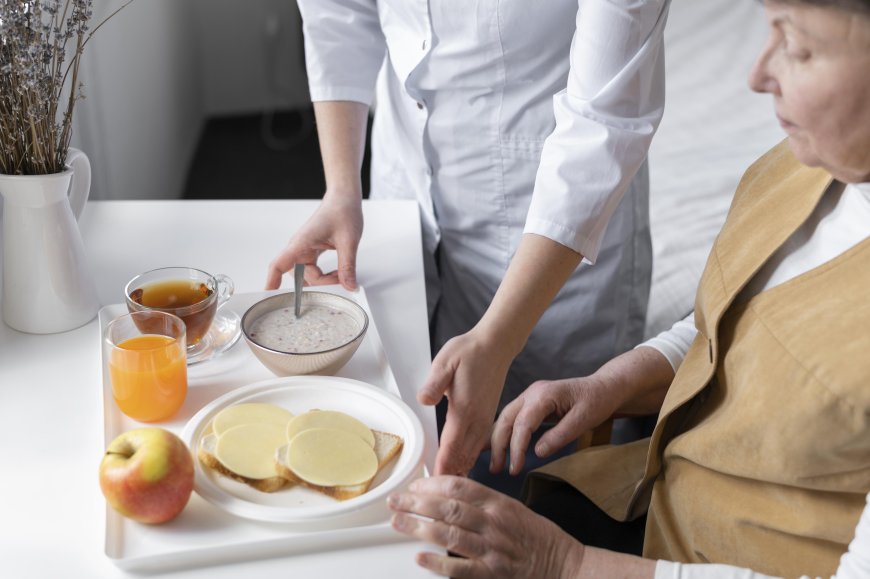 Nourishing Body and Mind: How Mealtime Supports Memory Care