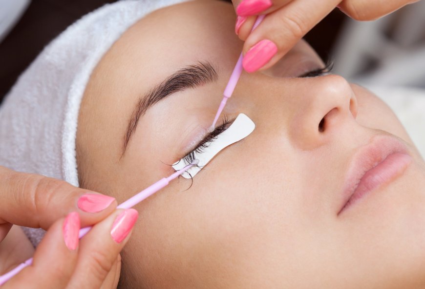 Eyelashes Extension Services in Lithonia
