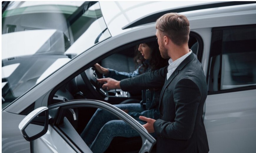 Why an Executive Chauffeur Service in London Is a Must for Professionals