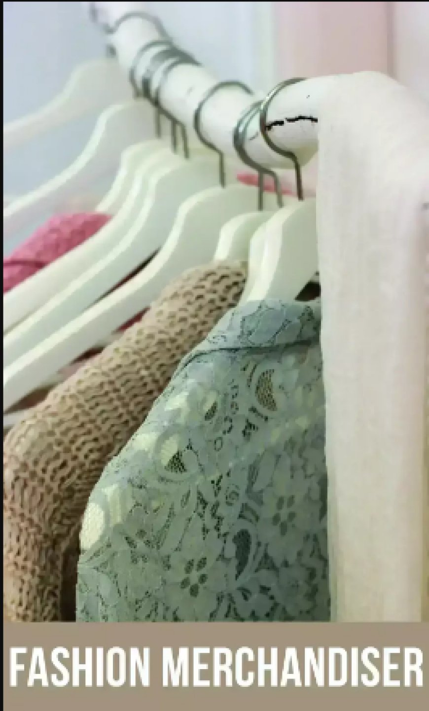 Bachelor in Fashion Design from Wisdom College for Creativity & Design