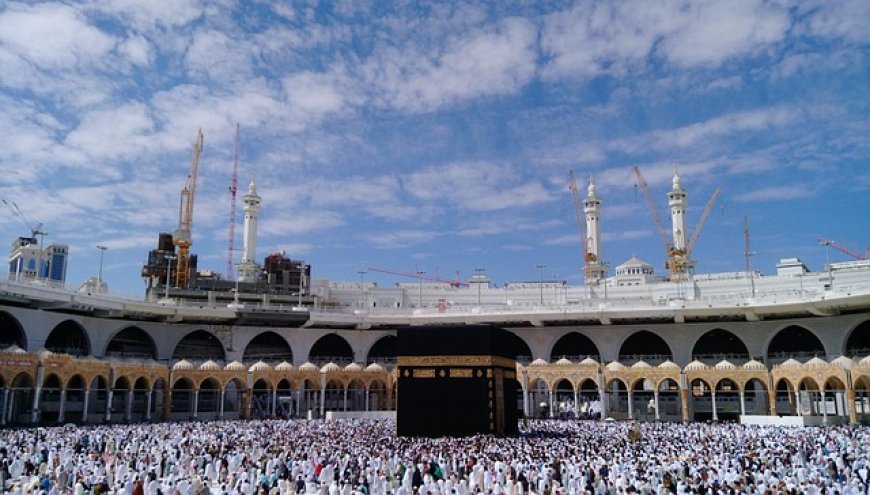 Choosing one of the cheap Umrah packages is how I first began my spiritual journey.
