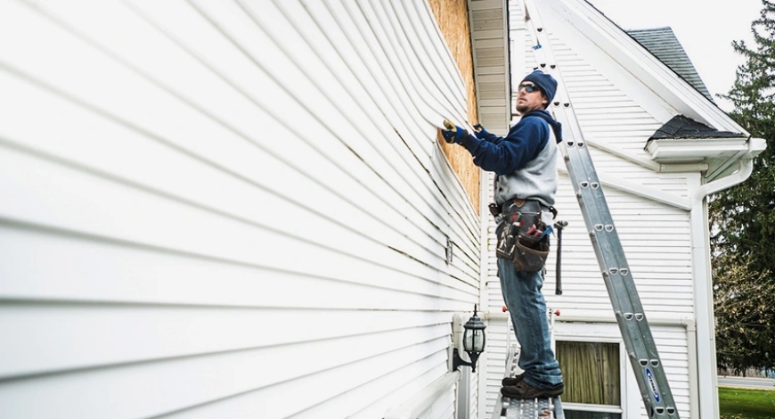 Siding Repair in Cleveland: Protecting Your Home from the Elements
