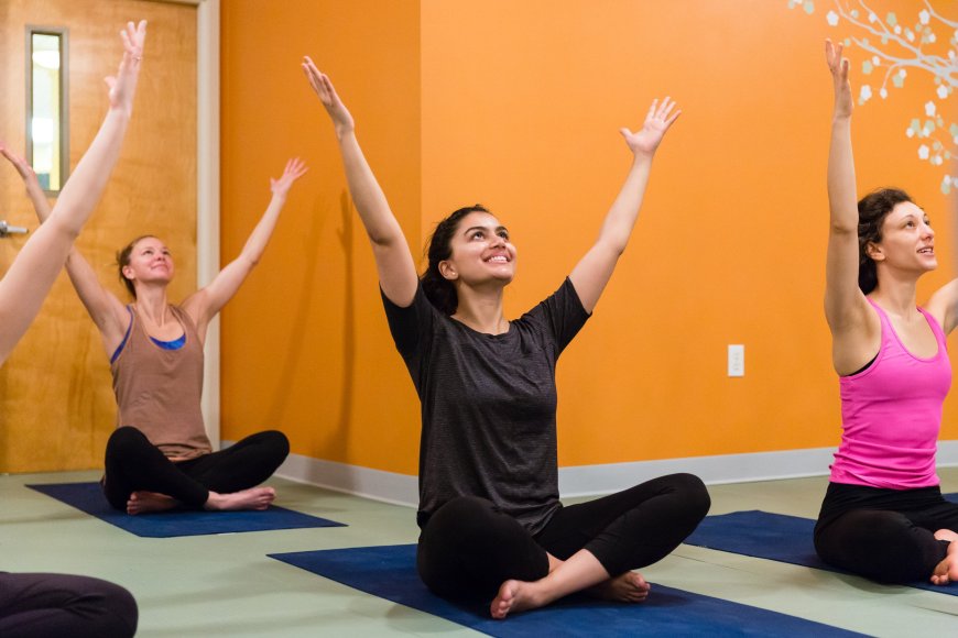 Canada's Top-Rated Yoga Studios for Beginners