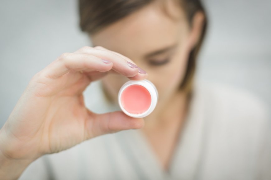 Beyond Whitening Creams: The Rise of Ingredient-Focused Skincare in Pakistan