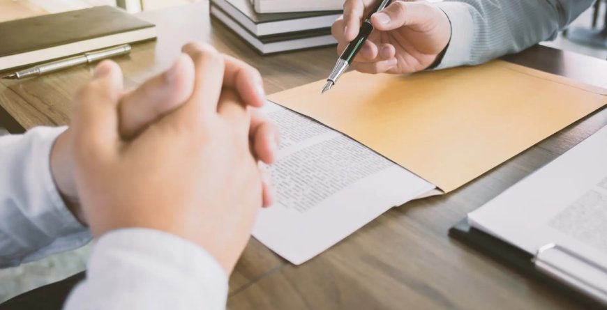 When to Settle vs. When to Go to Court in a Personal Injury Case
