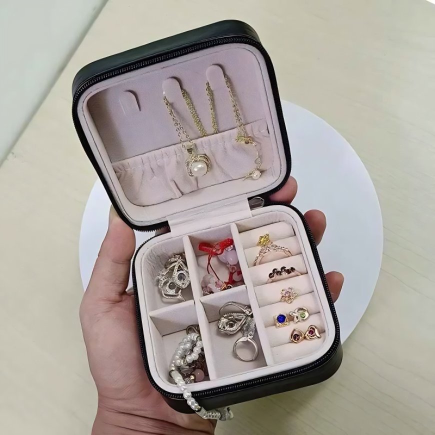 Elegant and Compact | Portable Jewellery Organizer Box