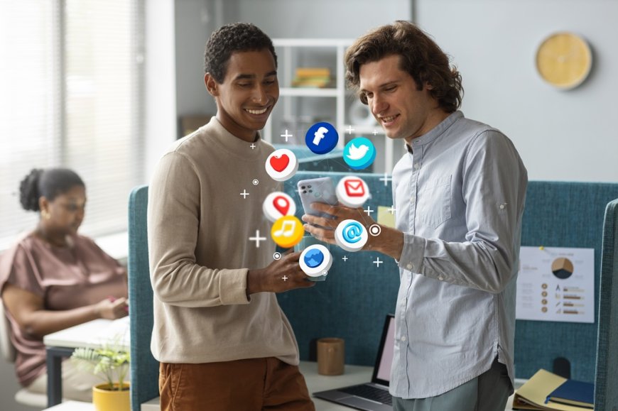 Infographic Summary: Digital Marketing Versus Traditional Marketing
