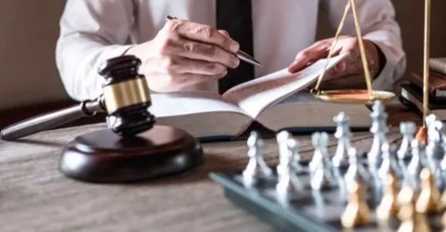 Dubai Business Licensing Lawyers: Navigating Real Estate and Property Law for Business Owners