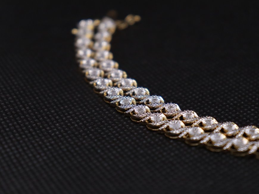 Men’s Diamond Earrings: The Ultimate Style Statement for Modern Men