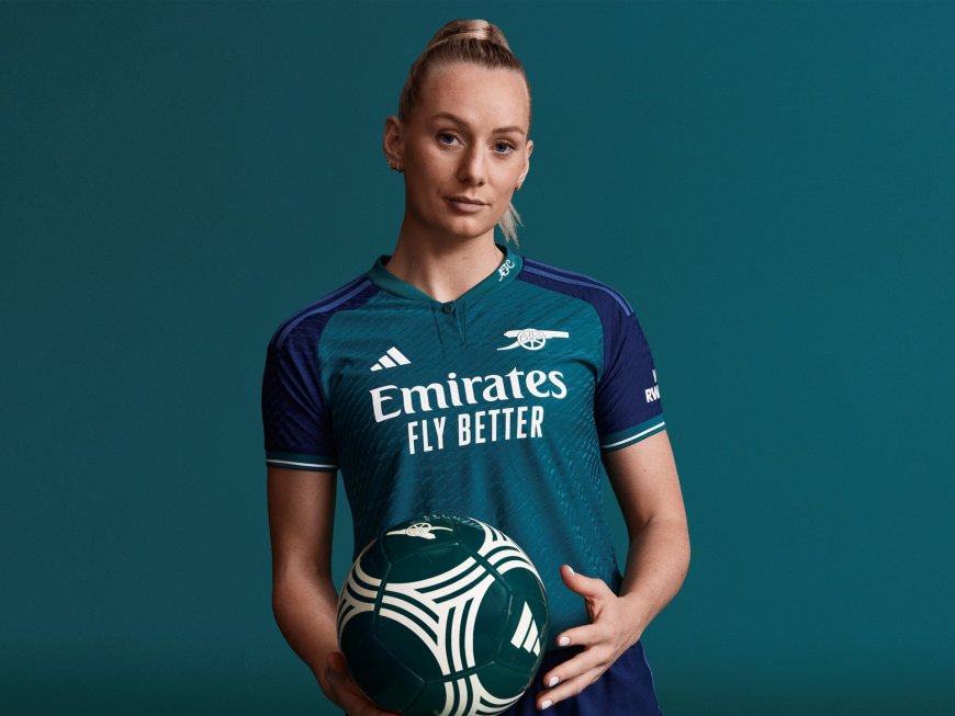 Inside the Career of Stina Blackstenius: Stats & Story