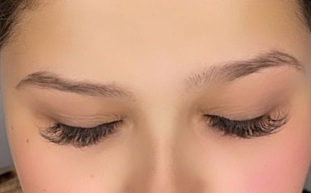 Top Benefits of Getting Volume Lash Extensions Today