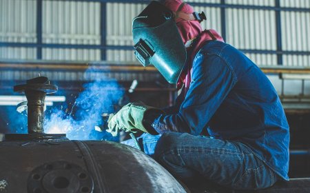 Do Onsite Welding Services in Melbourne Meet Australian Standards?