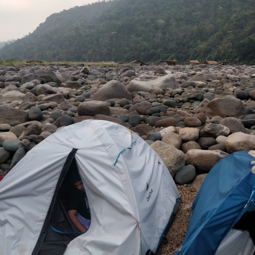 Exploring the Enchanting Dawki River: Nature’s Serene Waterway